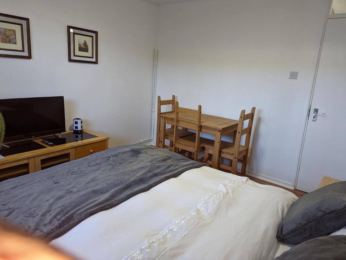 Beautiful Independent Apartment In London Uk Экстерьер фото
